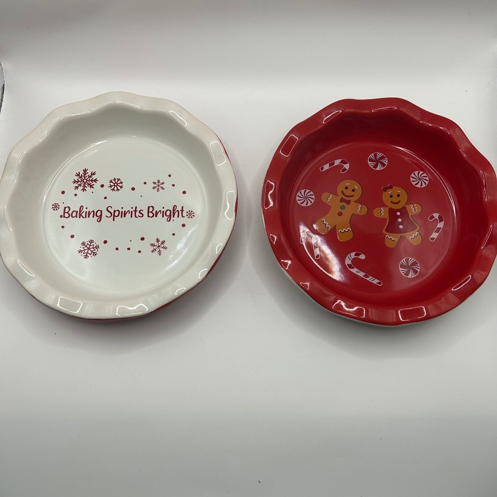 Holiday Time‎ Baking Spirits Bright Gingerbread Man Pie Plate Christmas Set